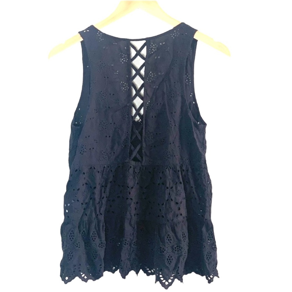 American Eagle | Navy boho eyelet lace loose tank top blouse size extra … - Picture 3 of 8